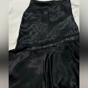Zara satin black skirt